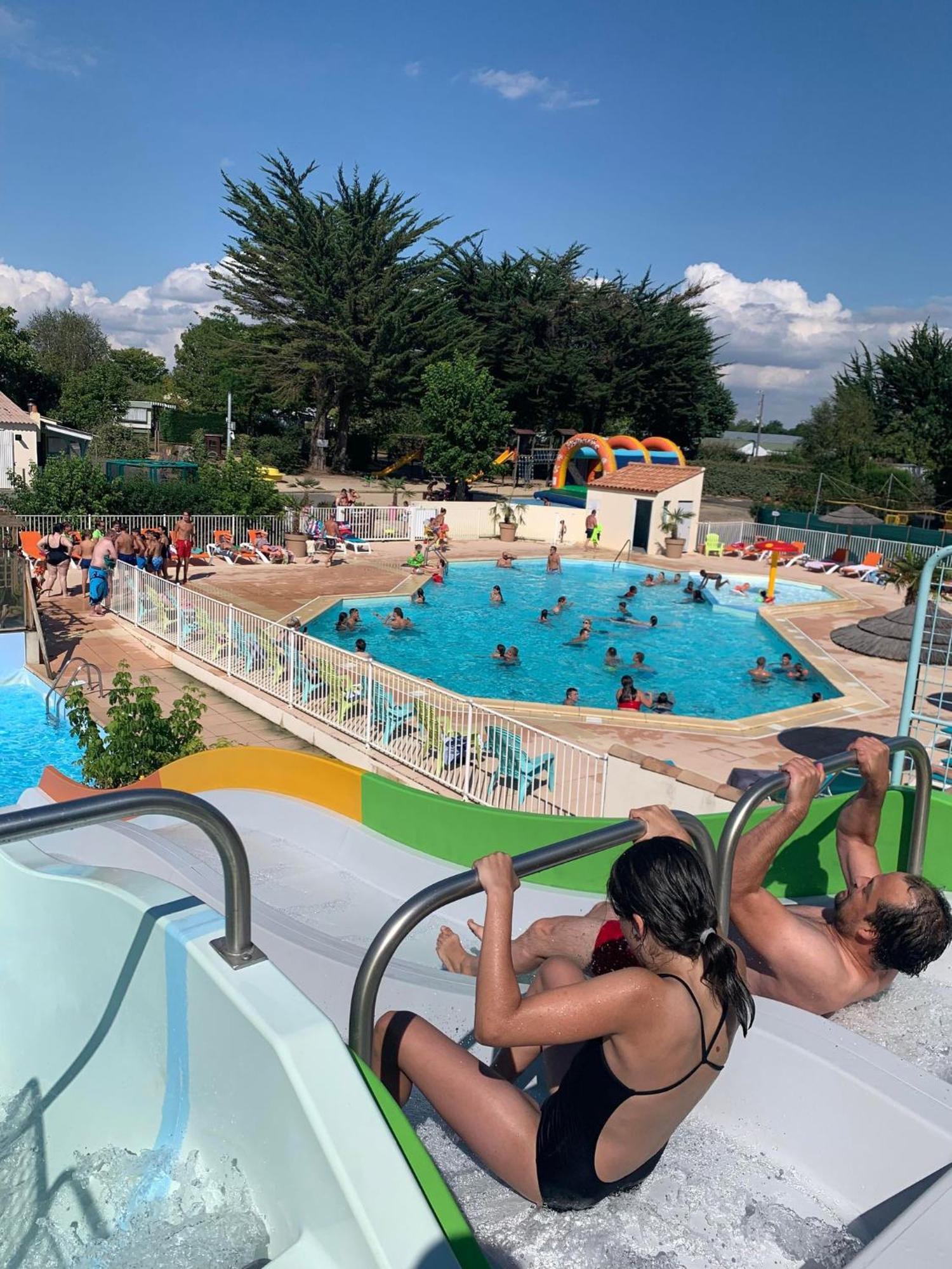 Camping Le Ragis Challans Exterior foto